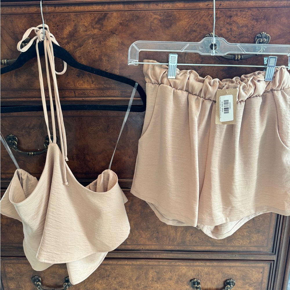 Cute short set
